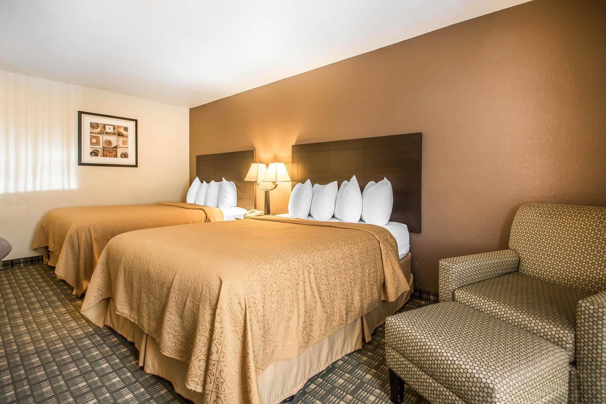 Quality Inn & Suites Decorah Eksteriør bilde